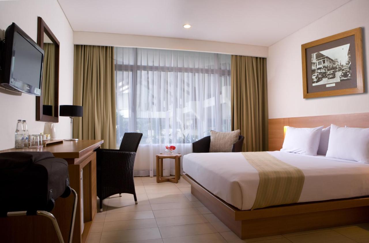Hotel Santika Bandung Dış mekan fotoğraf