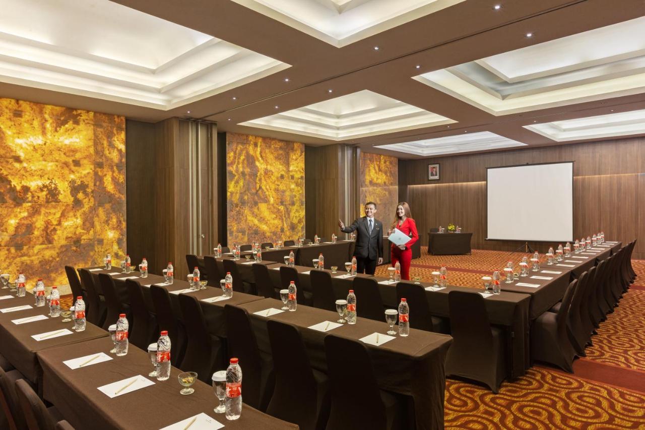 Hotel Santika Bandung Dış mekan fotoğraf
